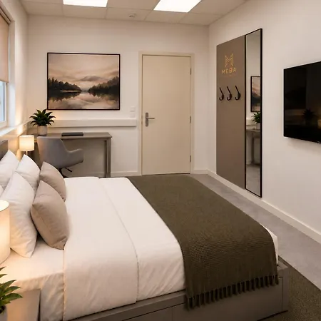 Appartement Meba Living - Business Mit Kueche Wifi Minibar Smart Tv Office Office Kostenloser Parklpatz Im Hof *
